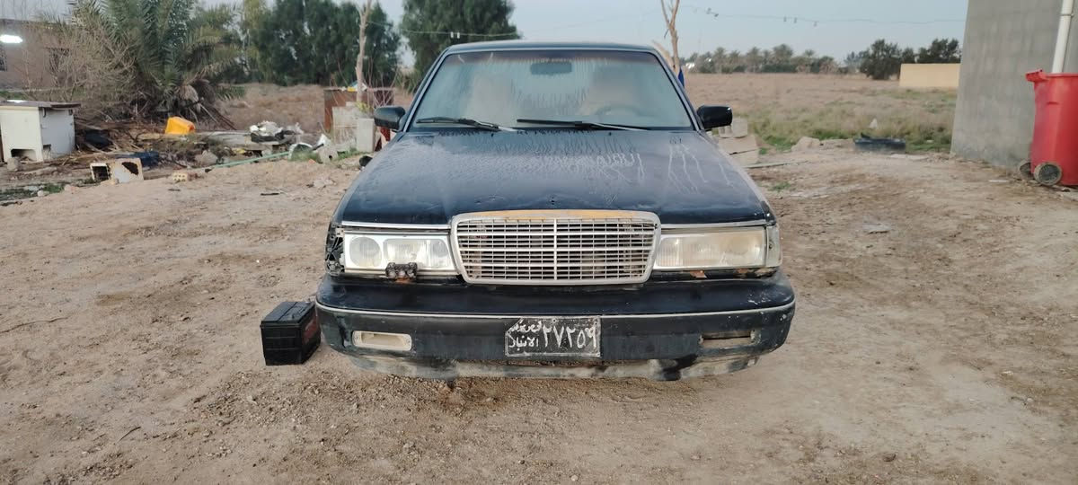 توجد سياره كيا بونتيشا رقم فحص انبار اسود شغاله كير ومحرك واكسل جيد ابعه ادوات العنوان التاجي منطقه الشيخ عامر ***********
