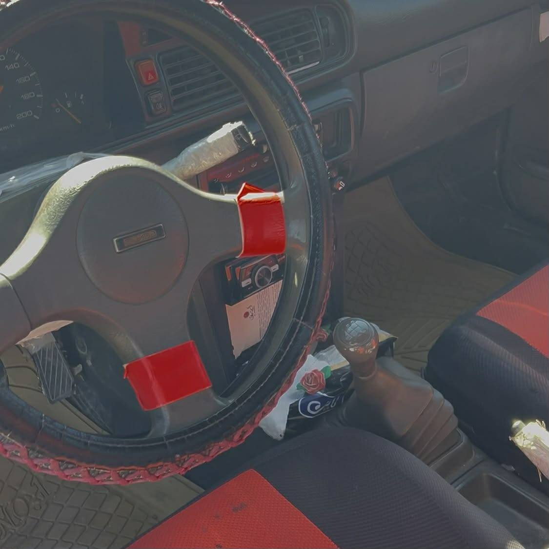 مازدا 1991 گێر عادی مکینە هەشت وبەخ 
بێ بۆیاخ رقم تا 2029نوێیه بێ دعم  و لێدانە نمونەی جوانی و خاوێنیە سەوداش دەکەم 
سعر 35ورەقە 
ژ.م  *********** أربيل, العراق
