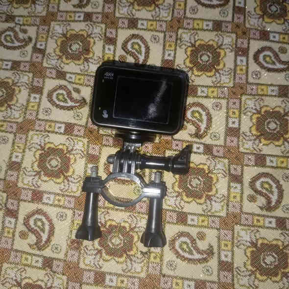 سلام عليكم كامره للبيع ب 55 الف وبيه مجال مكاني بغداد رقم ***********
