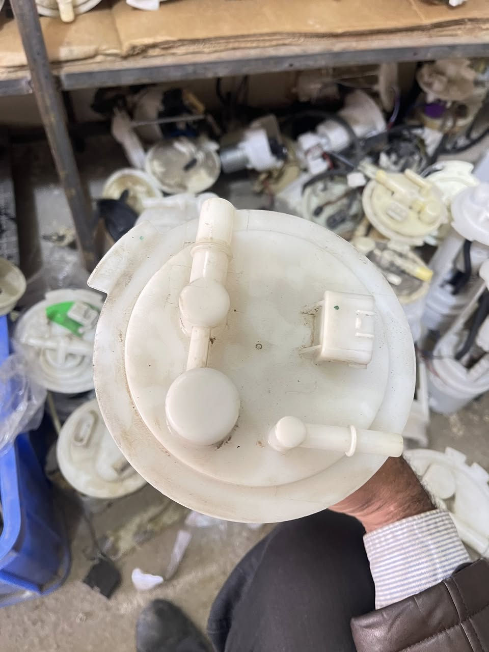 متوفر قاعدة فيت بم عبوة كامله نيسان باترول وكاله اصلي موديل 2010-2019
*********** توصيل متوفر جميع المحفظات
