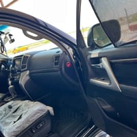 لاندكروز فكسار • V8 ٥٧٠٠ • ٢٠١٣