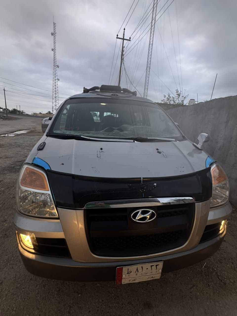 سلام عليكم ستاركس للبيع 2007 مكفوله محرك حاويه تخم تاير وصدر جديد سيارة سونار مكان السياره بغداد المشاهده اتصال بيك خير وتدلل ***********
