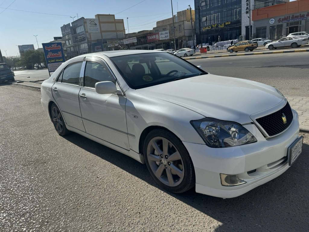 للبيع كراون شاهينه بصمه رصاصي شاص 84 رقم بغداد مبايعات سنويه لل28 فتحه 3دكم كص قماره فقط
 السعر ب110وبيها مجال

***********
