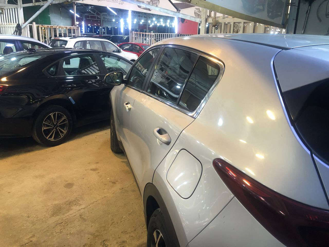 سبورتج موديل ٢٠ امريكي ماشيه ٩٠ سياره بيها جاملغ تبديل ونص الباب صبغ مكينه كير صدر تبريد خير من الله سياره حلوه وجاهزه من كلشي سعرها١٤٥
***********
