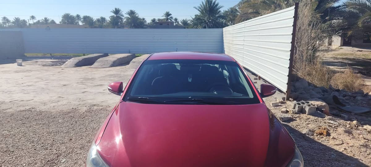 السلام عليكم النترا 18 بيه بس البنيد صبغ وبارد بالجنطه مكينه وكير نضيفه تبريد رقم بغداد الدولي تحويل كل المحافضات فول عده الفتحه غير متواجد عل الانترنيت الاستفسار ***********
