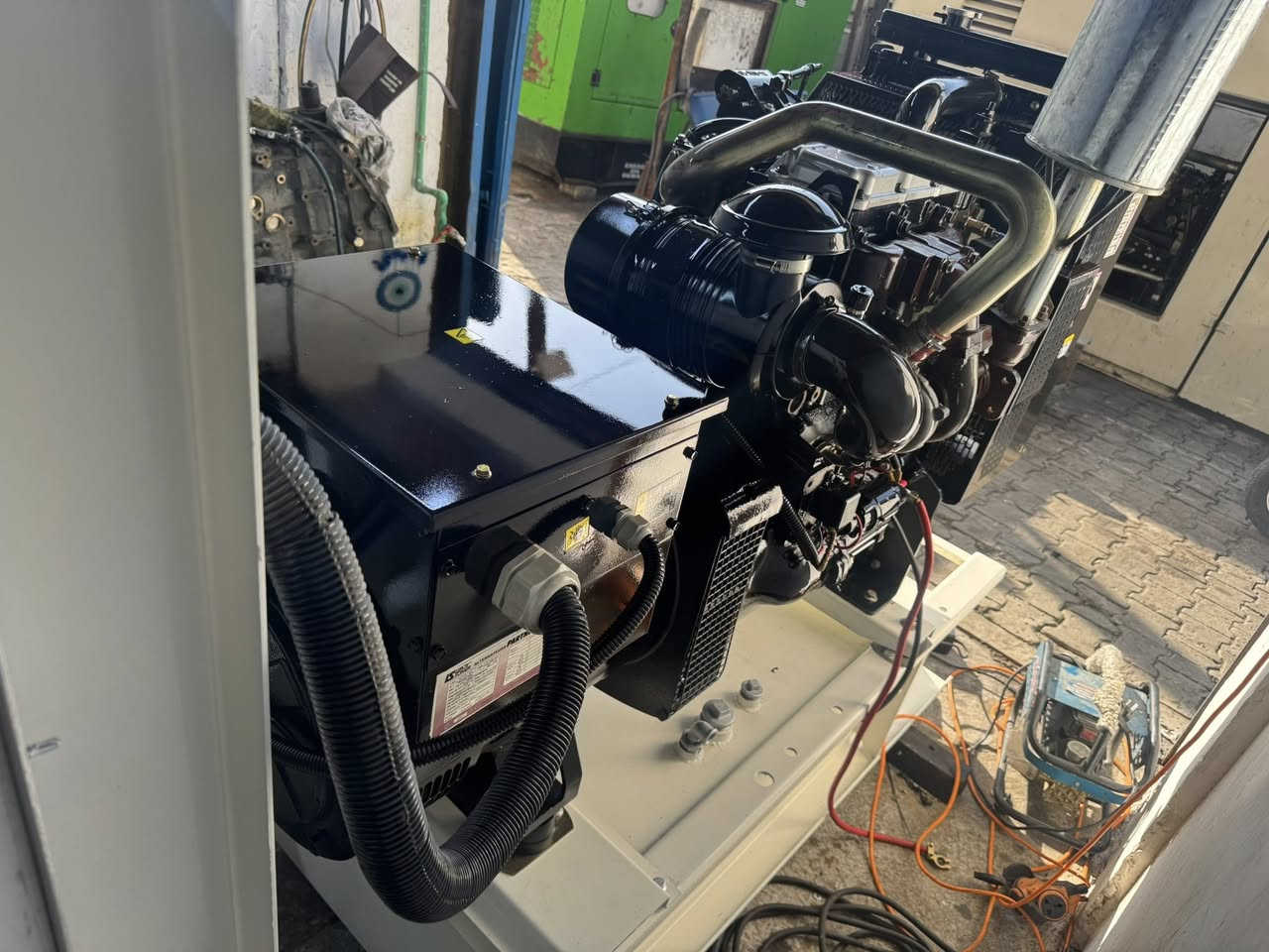 موالده بيركنز إنكليزي ٦٠ كيفي ٣سلندر  شاصي شغاله على حمل لا صوف ولا تبخير نظام أوتوماتيك كل حساسات شغاله العنوان بغداد مجمع المشن 
السعر ٤٥ 
للاتصال ***********
