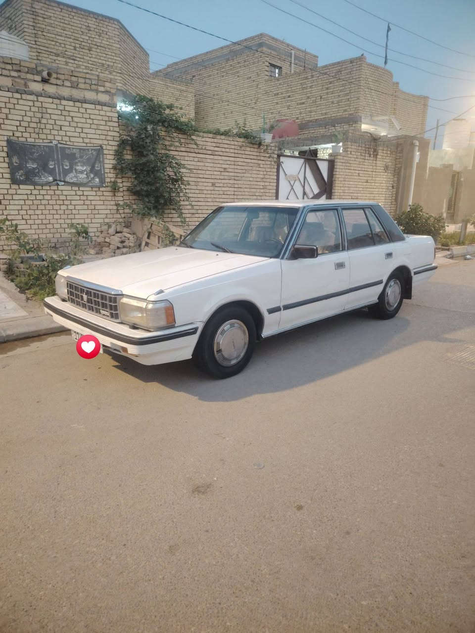 سلام عليكم سوبر للبيع موديل ٨٥ محرك نضيف بلاد سياره حلوه تخم تاير دوخلهه حلوات سياره جاهزه رقم بغداد مميز سياره حلوه بمعنه الكلمه مكان ناصريه مركز شراي يجي خاص الاستفسار ***********
