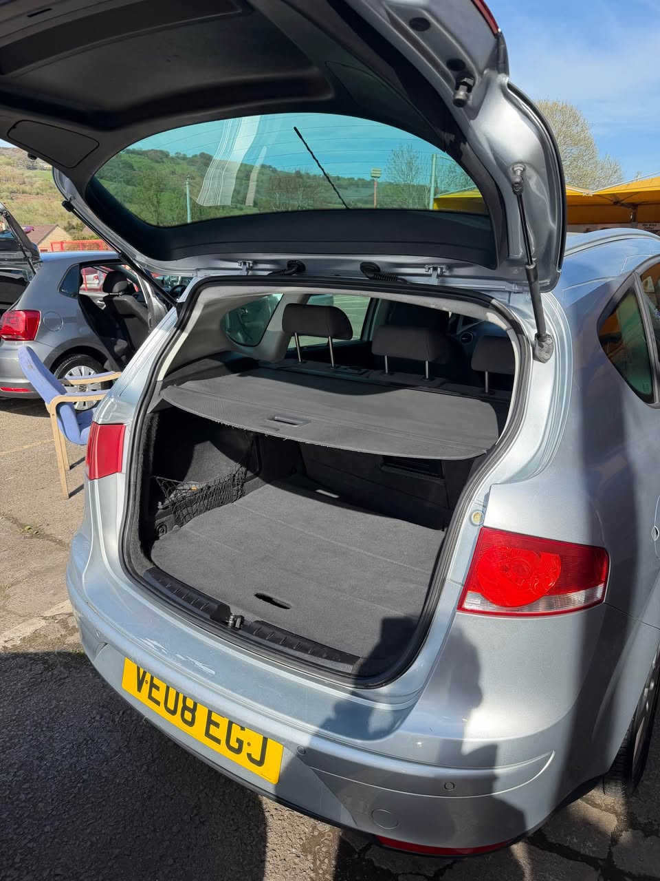 2008 saet Altea XL 2L diesel  with 12 mothers mot 4 good tyres driving perfect no ￼ any light on the dash with 2 kye £950 quick sale can do px Caerphilly, Mid Glamorgan


**إذا كنت صاحب هذا الإعلان وتريد حذفه لأي سبب، رجاءا أرسل رسالة إلى الدعم الفني**