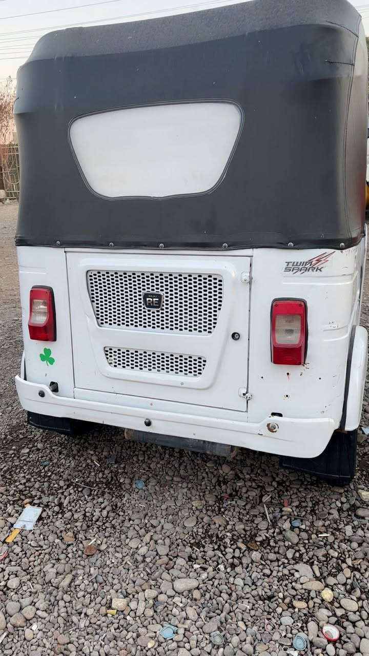 سلام عليكم تكتك موديل 2022 جاهزه كبل لشارع بغداد الشعلة السعر 8250رقم هاتف ***********
