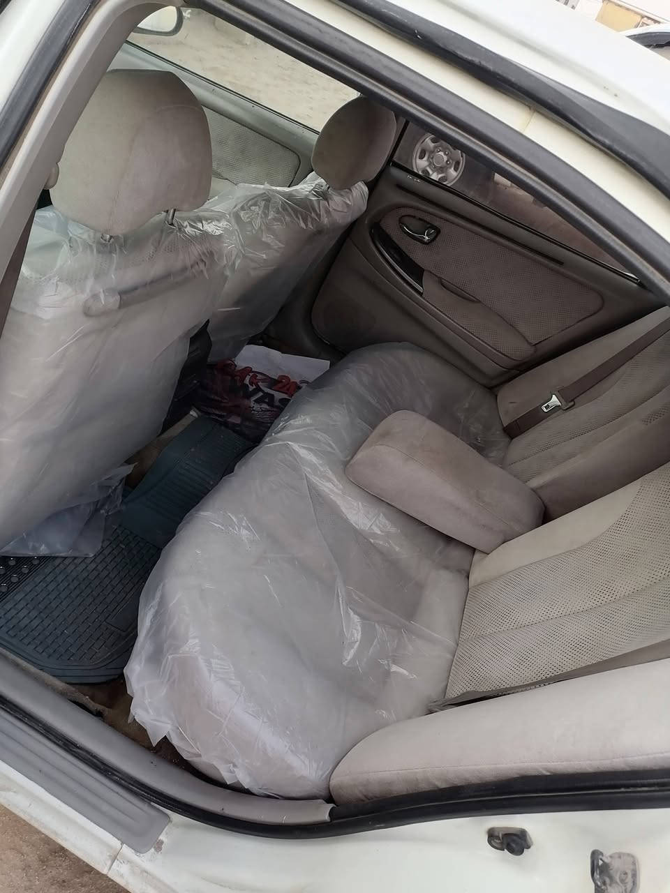 السلام عليكم نيسان مكزما ٢٠٠٨ مكينه كير حداديه تأيرات دواخل كله نضيف. السياره مزاد وزارة الداخليه  ضربتها بلجاملغ الأمامي فقط السعر ٣٨ وبيها مجال مكاني كربلاء طويريج ***********
