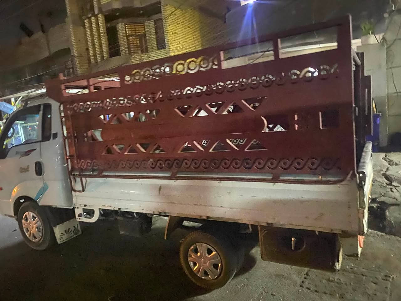 سلام عليكم محجر كيا نثيه للبيع مكان بغداد اتصال أو واتساب ***********
