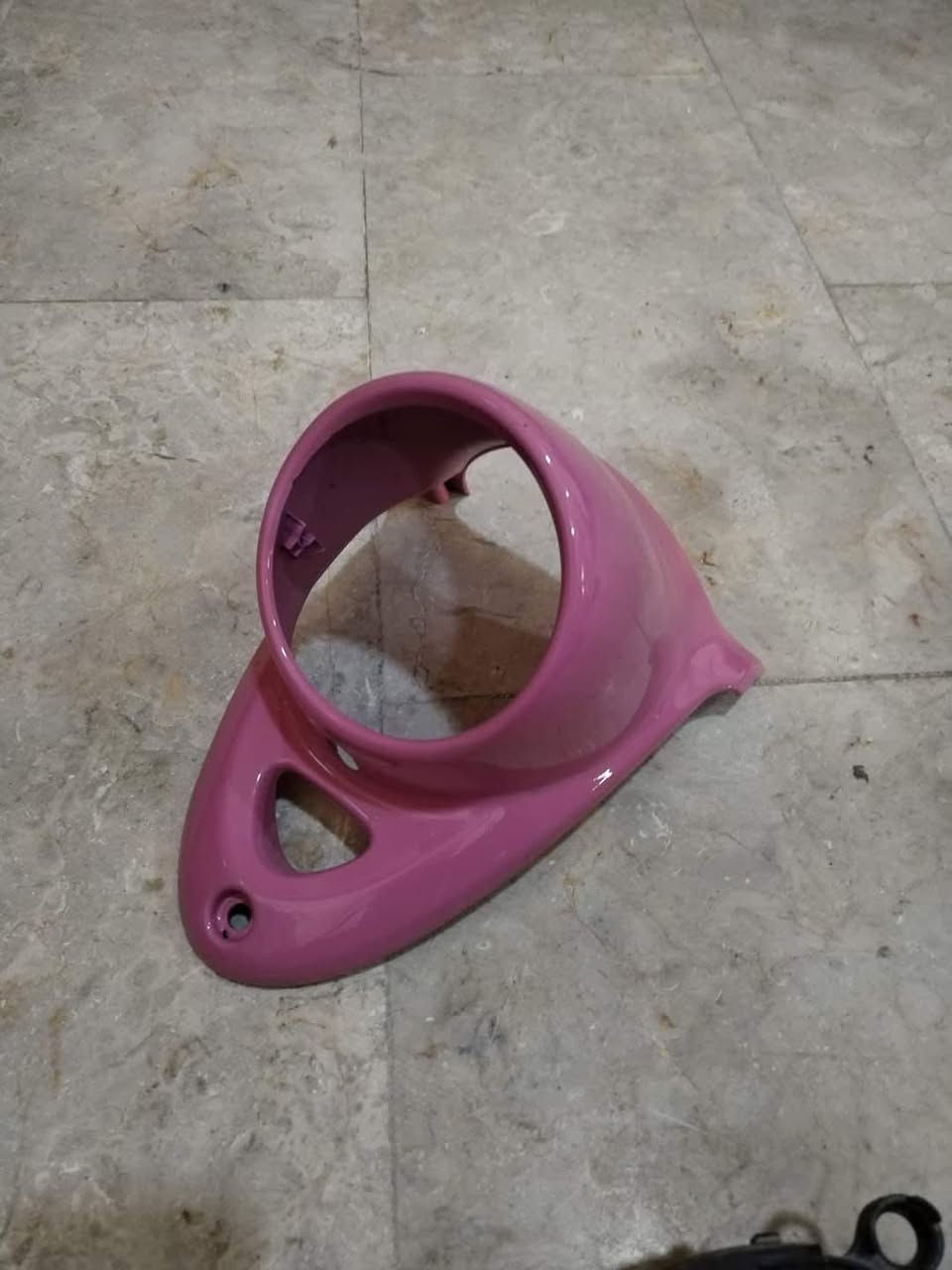 قبغ هندر نثيه وفحل رمبه
قبغ مروحه فحل رمبه
كفر لايت رمبه
قيم واخذ
بغداد حي الاعلام شارع البداله
 لايوجد توصيل 
***********
