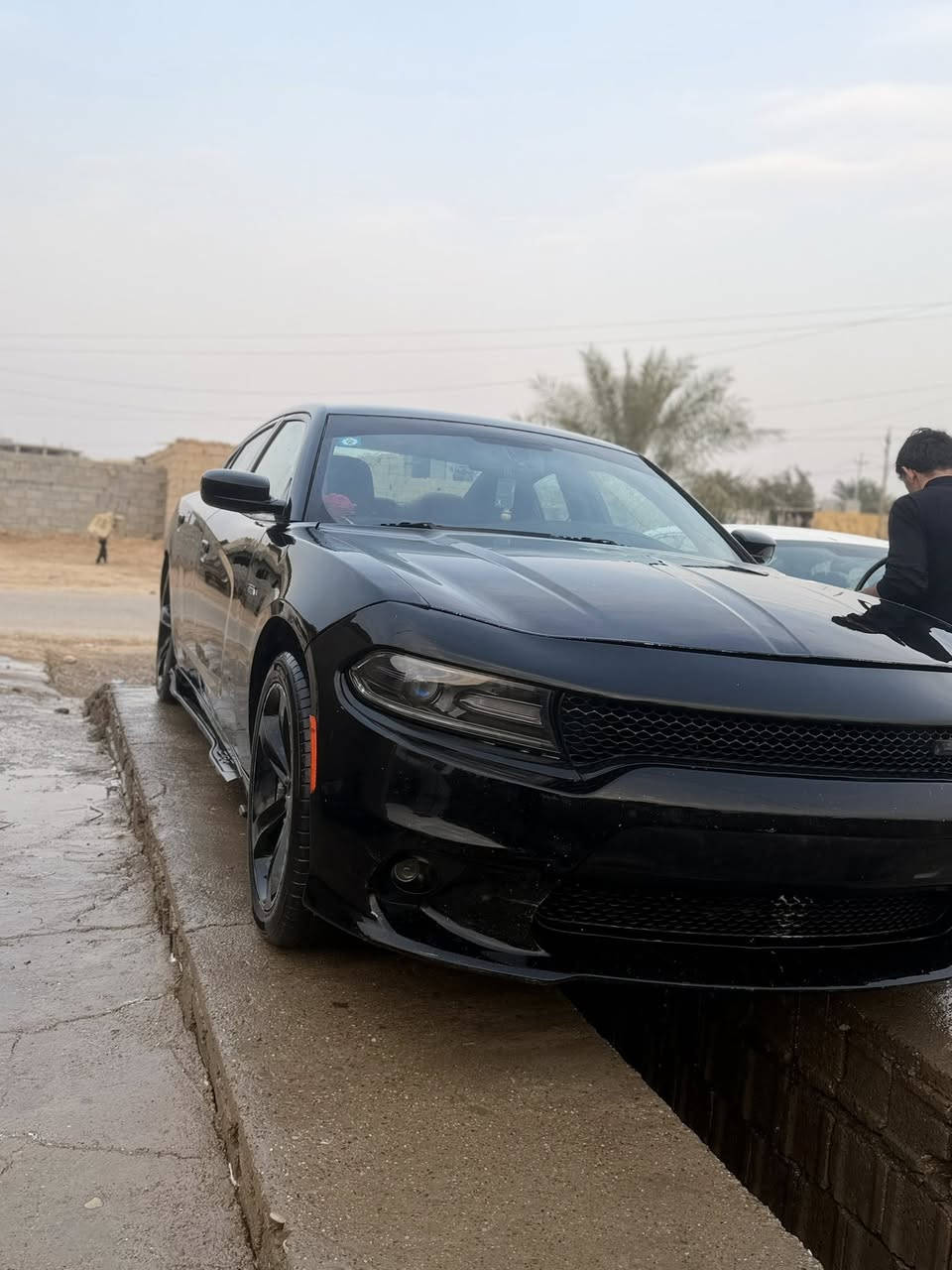 السلام عليكمً جارجر 2016 GT ضرره جامرلوغ وبنيد  سياره نضيفه جداا ماشيه ١٠٠ الف فقط  وبسمي سياره خير من الله  مكانه ديالى ***********  السعر ١٦٨ وبيه مجال قليل جدااا جدااا
