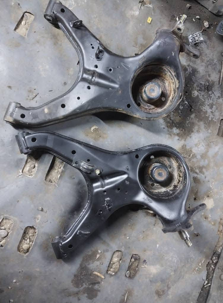 يا الله يارزاق ياكريم قطع غيار هواندي تراجيت 2000 ال2009 اسال وجوبك عل السعر العنوان بغداد مقابل علوة الرشيد خدمه توصيل 5 الف ***********
