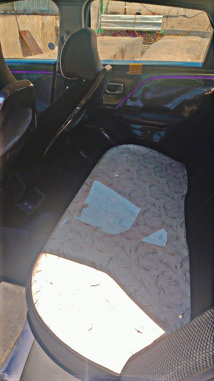 كيا K4 2025 رقم اربيل تريد وكالة تريد تحويل 
سيارة جاهزة من كلشي ماشية 26 الف حادث موضح بالصور دكة جاكوج بالداخل ماكو ابد حادثها خارجي فقط وين ماتريد تفحص  وسونار مرفق وياها مدوشمة بالكامل بيها رواج بالقمارة مال تحميل ومواصفاتها معروفة مكاني البصرة سعر السيارة 140 وبيها مجال والسوك كلشي بي ماعجبتك اذكرنا بكلمة طيبه رقمي ***********
