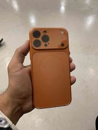 شباب ايفون 13 برو ماكس للبيع ذاكره 256 بطاريه 79 الجهاز مكفول بس الضهر...