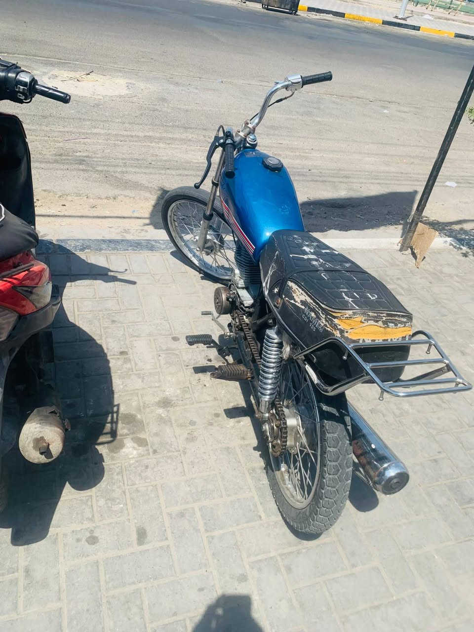 سلام عليكم دراجه نامه لبيع دراجه ناعمه وحلوه رادهه 325مكاني بصره حيانيه رقم ***********
