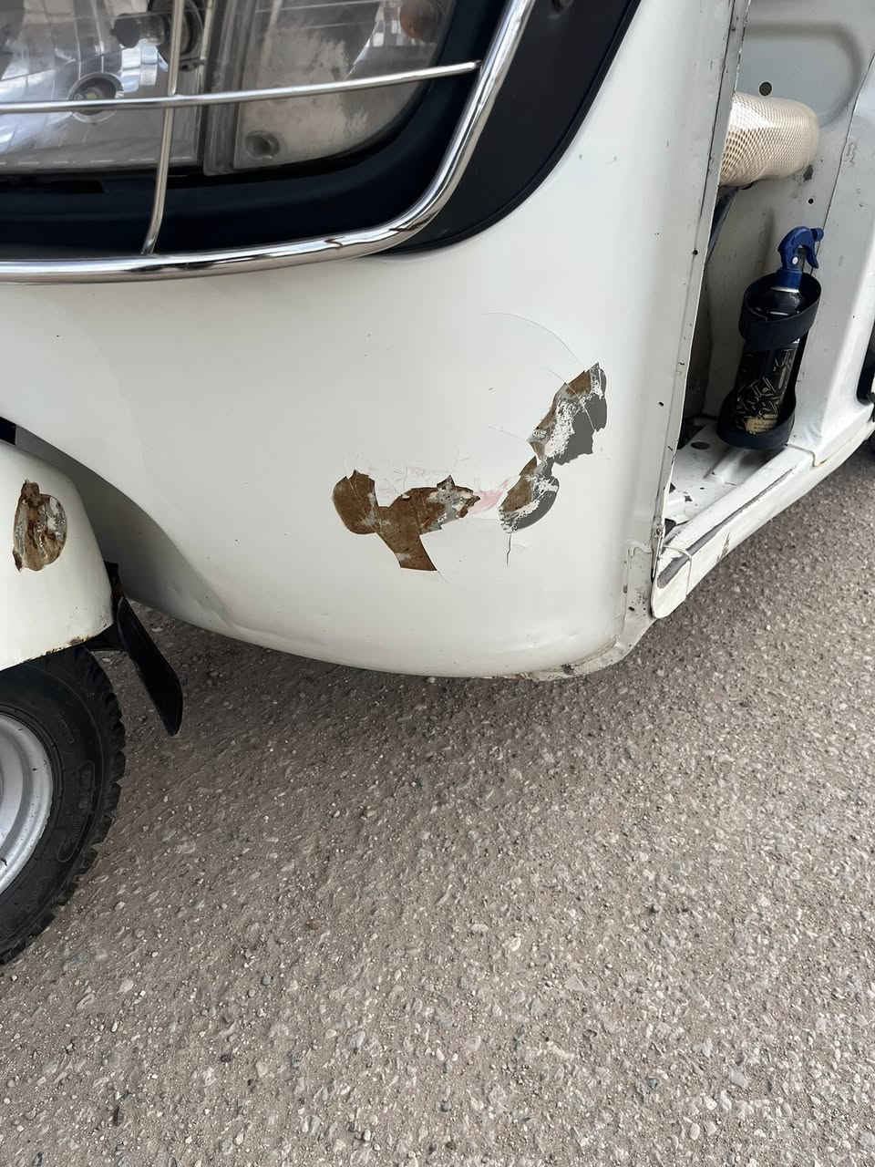 تكتك tvsموديل ٢٢سنويه بسمي تحول ثاني يوم 
التكتك بيهة بارد باللغد  وبهية طخات بسيطه التكتك كامله من كلشي مجفت  بس بوشه وبستم كلشي كدامك واضح شراي اتصل ‭٠٧٧٦ ٦٠٥ ٨٤٨٦‬ وهذ واتساب *********** اي استفسار عل الارقام اتصل او راسل
