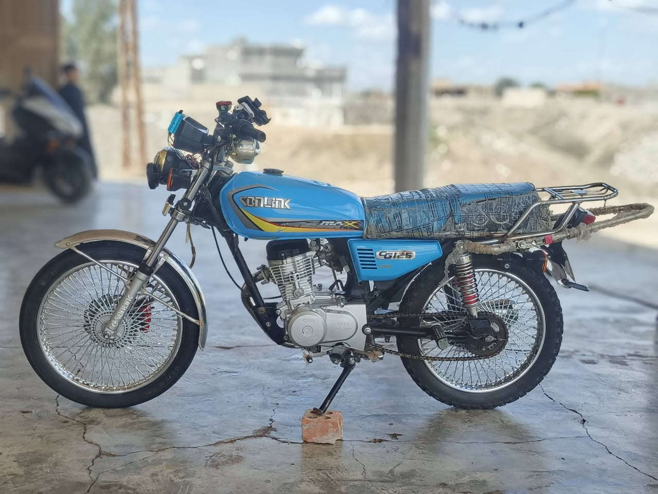 السلام عليكم
دراجه تايكر سولنك للبيع موديل 23 محرك مامفتوح للبيع السعر خاص واي استفسار *********** واتساب
