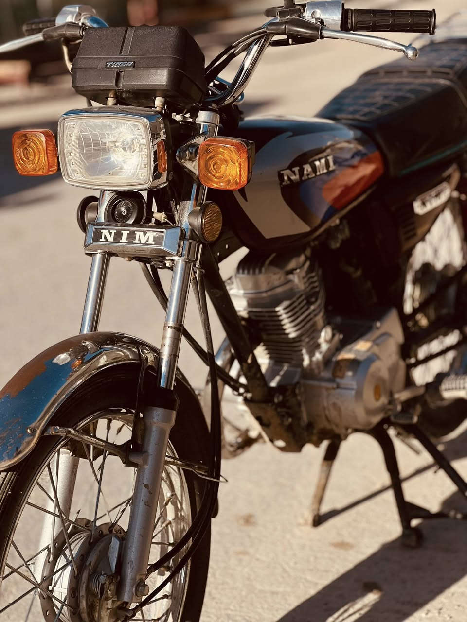 نامه موديل 2025 اوراق كامله درجة نضيفة ما ماشيه مكينه ما مفتوحة السعر 750 وبيهة مجال للشراي رقم الهاتف ***********
