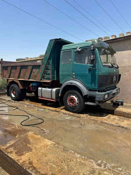 سلام عليكم البي للبيع ١٩٩٣ مكينه ٨ ٢٨ كير سته وشلعه شاصي عدل سبرنكات ابو ٣ اكسن جيف ٢١٠ وبيه مجال
‏‪0771 865 0403‬‏
