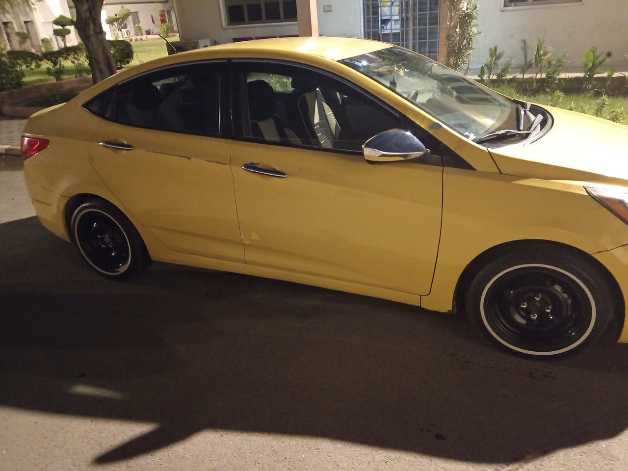 للبيع فقط اكسنت ١٣ امريكي مكينه ١٦٠٠ مكفول كير مكينه تبريد صدر تخم تاير شاشه كامره رقم بغداد ألماني بأسمي سنويه منتهيه قبل شهرين حادث جاملغ امامي بيهه شويه شخوط بالبيبان مال الصدر السعر ٧٨ للاستفسار الاتصال *********** واتساب موجود العنوان بغداد حي القاهره
