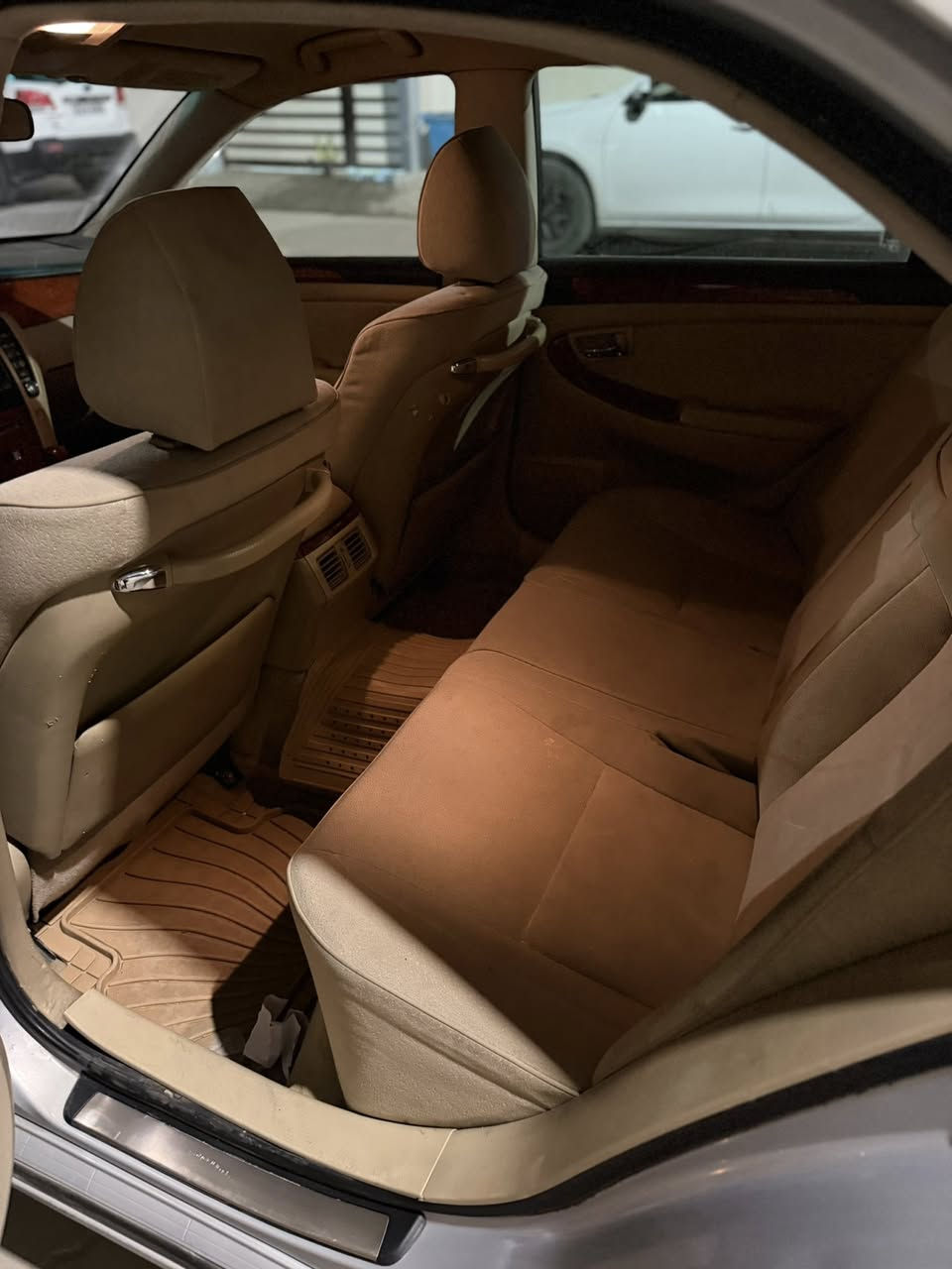 سلام ؏ــليكم شاهينه شاصي 80رقم سلمانيه (متوامه)معه سنويه سياره نضيفه كلش وماعايزه شي مكاني نجف سعره45ورقه مجاله قليل ***********
