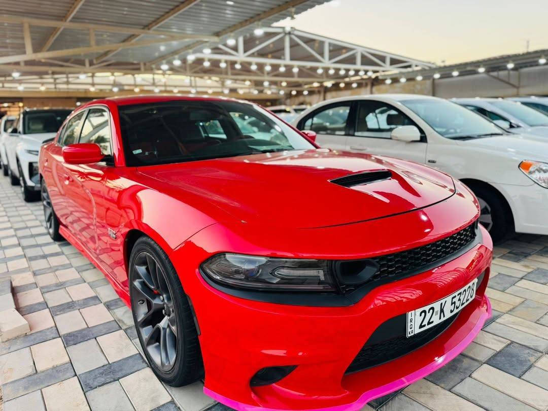 جارجر srt ٢٠١٨ ( خـليـجـي )
 وكالة هارلم السياره بحالة الوكاله ومكفوله كفاله عامه من كل النواحي حتى من الشخط ماشيه ٦٠ الف السياره جديده استخدام شخصي وقليل استخدامها معروفه مواصفات ال اس آرتي تجي فول داخل احمر 

مكان السياره بالنجف
رقم صاحب سيارة ***********
