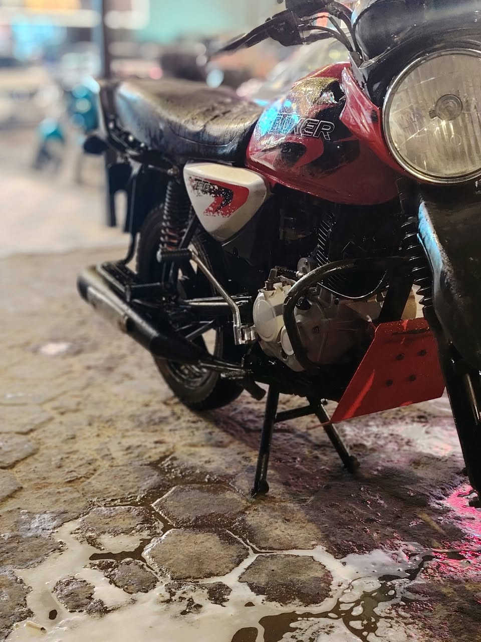 السلام عليكم بوكسر 2023اوراق دراجه مفتوحه مره وحده شركا تجفيت مليون ونص وبيهه مجال مكاني معقل ***********مكلف بنشر
