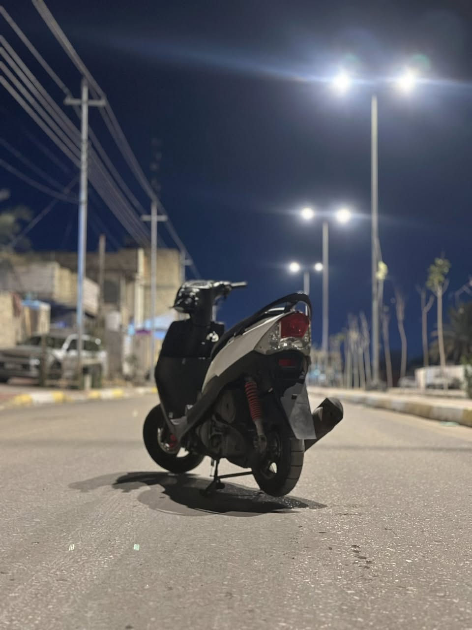 سلام عليكم ماكس عدله للبيع قبل سبوع مطلعه من الحمداني  دراجه رمبه كلشي شغال بيه من الكهربائيات و المحرك صافي سعره 950 مكاني كربلاء حي المهندسين  للستفسار عله هاذه رقم ***********
