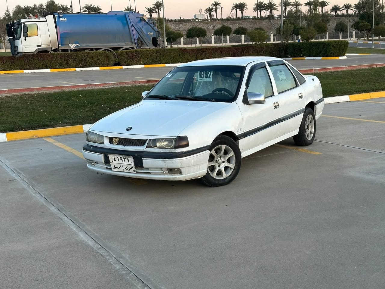 ئؤپل مؤديل١٩٩٢گير تؤماتيك مةكينة٢٠لةجواني نمونية بي نةقوستاني كيرمةكينة بةشةرتي فيتةر  سحر ٣٨محامةلة ٥وةرةقةش خةرامةي لةسةرة دواي محملة دةكريتةوة پشتوپيشي كةپسة بةس دةرگاي سةياق ليداني هةية***********شوين هةولير
