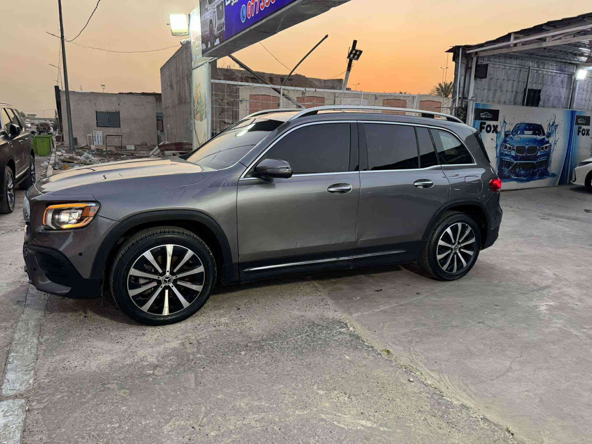 مرسيدس2023  GLB 250 فوووول مواصفات 
حادث :- جاملغ خلفي + باب الصندوك
بدون ايرباك 100/100 سليمة 
سيارة بدون لوحات

ماشيه 30الف فقط 

————————————————-
مواصفات 1/1 فول فول 
بصمه 
بانوراما 
صندوق شفت كهربائي 
تبريد مركزي 
كشن جلد 
كشن هيتر 
شاشه كبيره كاميرا 
مرايا اشاره كهربائي 
شاشه الاكتروني 
رادار امامي 
رادار خلفي 
حساسات خلفيه 
العنوان :- بغداد 
————————————
***********
