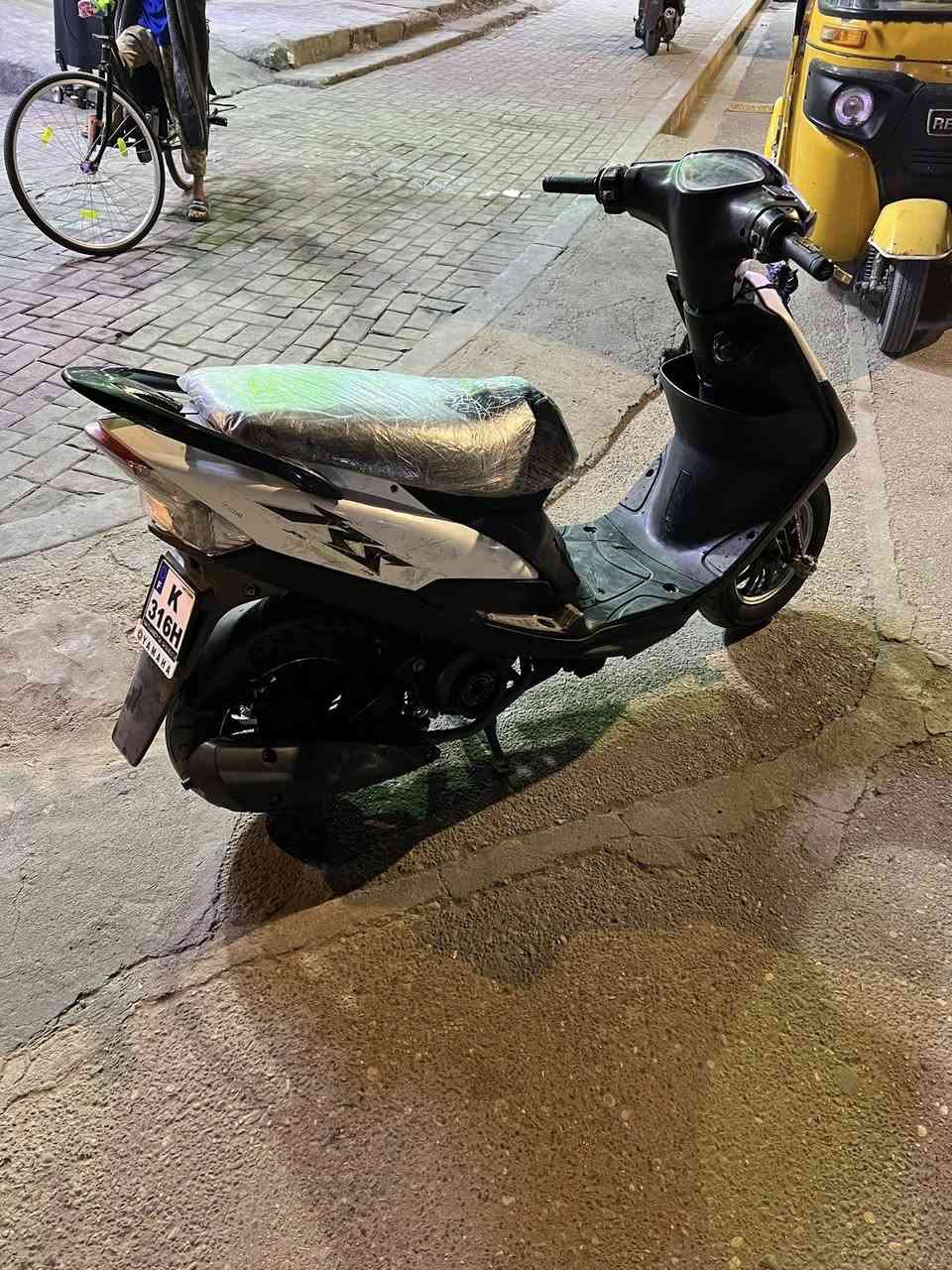 ماكس عدله ياباني جديده مامفتوحه سلف هندر شاير لايت عالي ناصي سكنات كهربائيات كلها  شغاله اي نقص ماكو بوشه49بلاد شلعه ومشي ونعومه كفراتها باله بلاد امختمات سعر 625 وبيها مجال الاستفسار *********** متواجد وتساب مكاني بصره حيانيه شارع سيد
