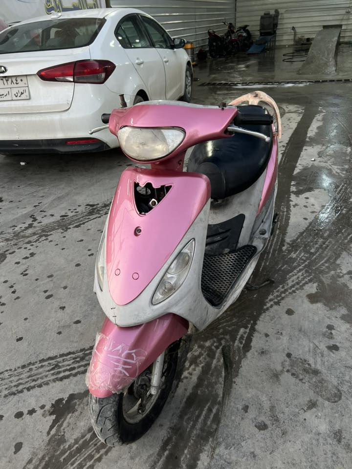 ماكس منغولي للبيع الدراجه كامله مكمله تجي تشغل وتروح يرادلها نواعم سعر400 وبيها مجال شي قليل ***********
