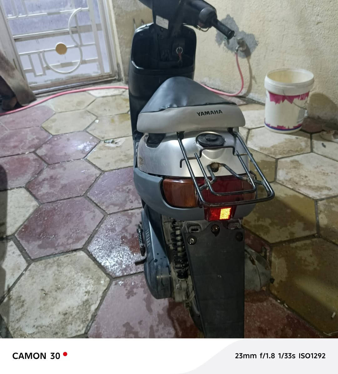 السلام عليكم دراجه بطه للبيع مكينه كير خرسه مابيه أي صوت كامله مابيه كل نقص بلاديه مكاني كربلاء حي الامامين السعر 250وبيه مجال الشراي هذا رقمي ***********
