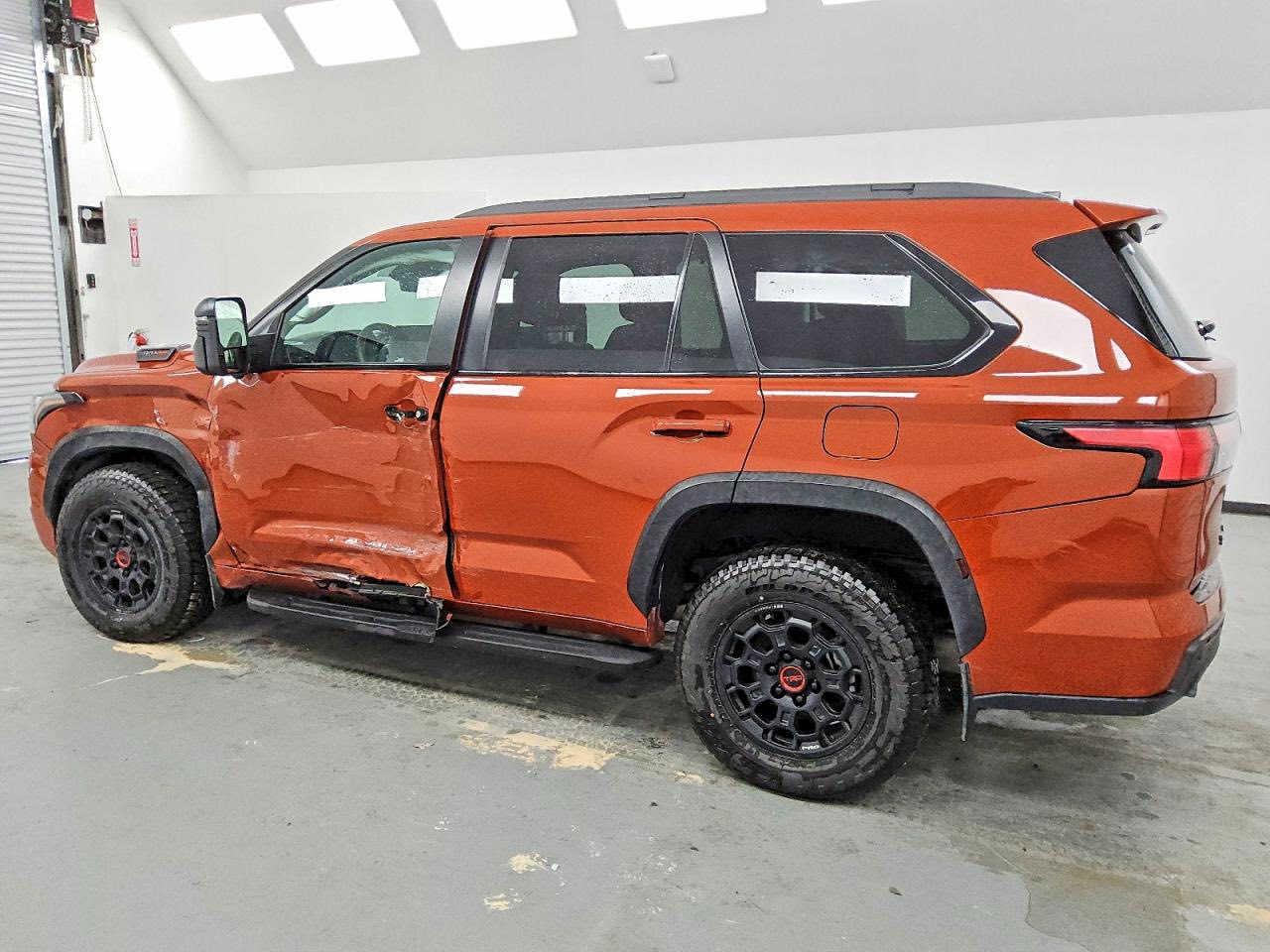 2024 TOYOTA SEQUOIA SR5

*********** :📞 
*********** :📞
السعر :  حسب مزاد  
تاريخ المزاد : 2/16 يوم الاثنين
الضرر : حسب الصور المرفقة 
بيع وشراء كتب شهداء 
شراء سيارات تحت الموديل لمن لديه كتاب ضباط 
لو كتاب دبلوماسي 
بالامكان ادخالها بكتاب ذوي الشهداء باعفاء كمركي مع اعفاء الرقم 

🔺نتكفل بالسيارة لحين وصولها 
🔺اي استفسار مراجعة المكتب 
🔺 اوقات العمل كل ايام الاسبوع من الساعة ال 5 عصراً ماعد يوم السبت و الاحد عطلة المزاد
🔺 عملنا شراء السيارات من المزادات الامريكية والكندية
🔺لدينا تقرير Carfax مجاني لفحص السيارة قبل دخولها المزاد 
🔺 نشحن من جميع الموانئ الامريكية والكندية وبأسعار شحن تنافسية 
🔺نشحن الى دبي و عمان و البصرة و كردستان و تركيا  
🔺لدينا ورشة تصليح في دبي 
🔺لدينا معقب لتخليص السيارات (حرة او معوقين او ذوي الشهداء ) و ايصالها الى الزبائن
📍العنوان : موصل حي الوحدة مقابل معهد صناع الامل 
🔺اوقات الدوام من 4 عصراً وحتى ال11 ليلاً كافة ايام الاسبوع 
☎️ للاستفسار الاتصال على الرقم
م.علاء ابو فهد 
 
*********** :📞 
*********** :📞 ￼
