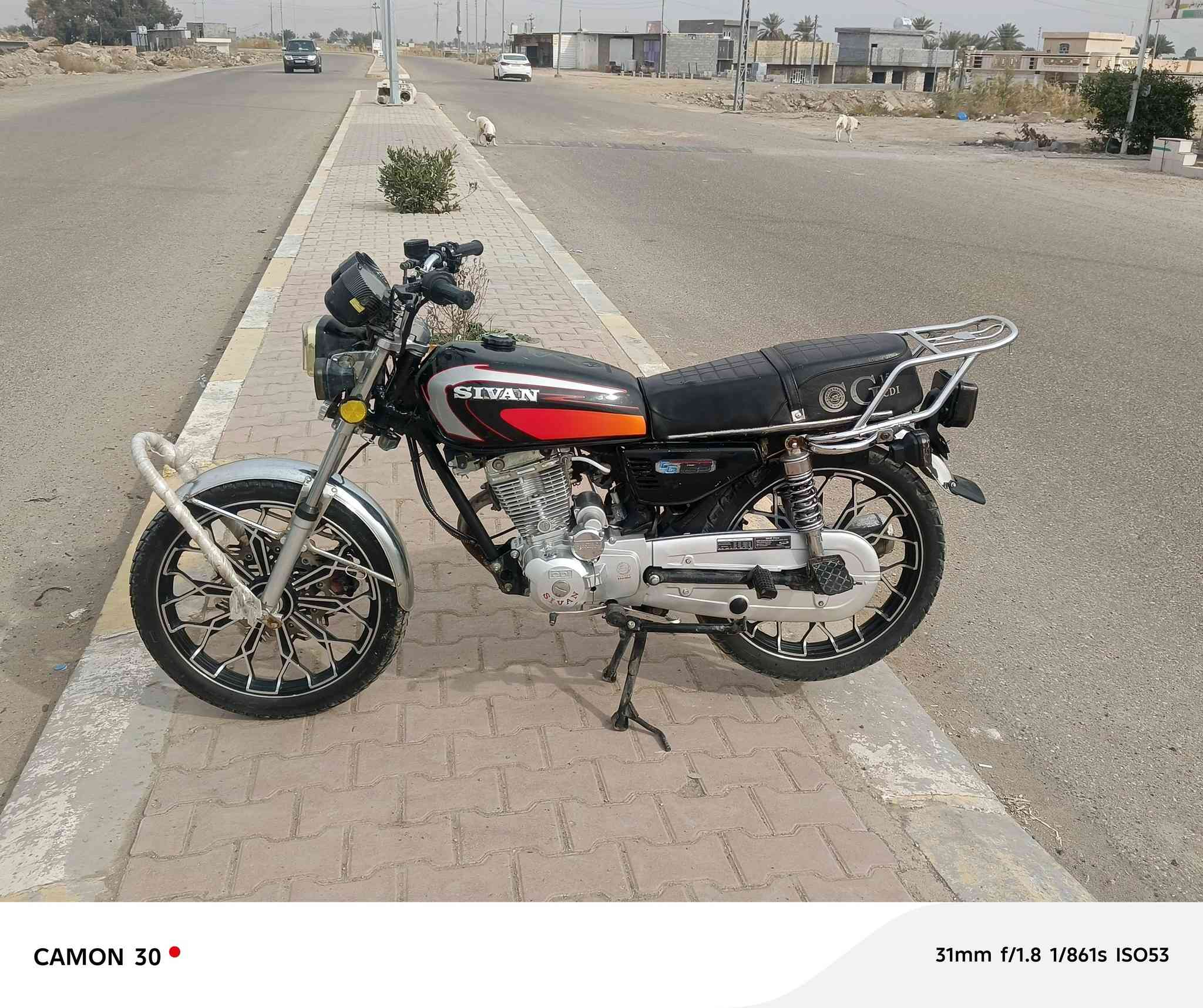 يالله سلام عليكم
موطور يراني البيع 
موديل 2022 
محدث 2024بل كامل
شاشه كترونيه 
كهربايات شغاله كل 
الايت عالي ناصي شغال
شاير شغاله 
نشاط خير من الله 
محرك خير من الله 
موطور شلعه معدل 
بليته رقم شاصي موجود 
منفيس موجود
، العنوان جزيره الخالديه 
رقم الهاتف ***********
السعر 650بي مجال
