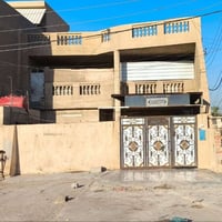 الزنجيل • ٢٠٠م • ركن شارع عام