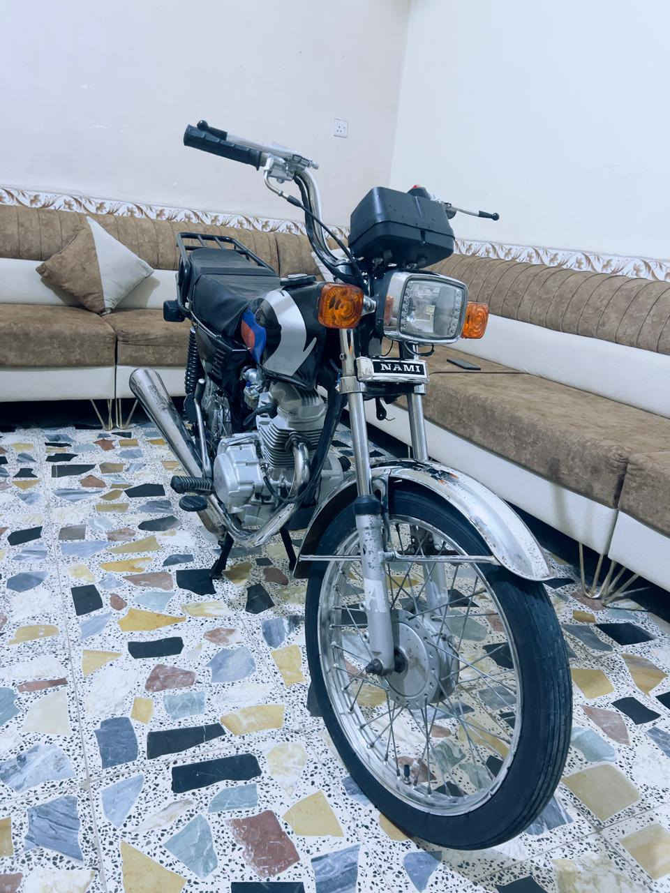 للبيع امتياز موديل 21 دراجه نضيفه السعر 700 وبيها مجال مكاني شطره


**إذا كنت صاحب هذا الإعلان وتريد حذفه لأي سبب، رجاءا أرسل رسالة إلى الدعم الفني**