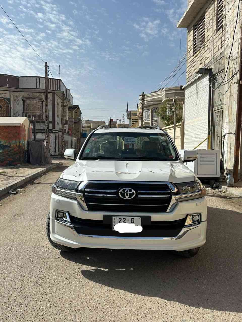 السياره 8V ..4600
شركة ساز سبشل اديشن
جديده جداً جداً جداً 📦📦 ماشيه 49000حقيقي 3 شاشه اصليه +
هتفون اصلي شركه +شاشه ام الدعاء ترحيب+ كشنات جلد اصلي
2 كشن كهرباء + حساسات امامي خلفي
ويل كب 20 اصلي + لايت اسود اصلي
عينه ليزريه +5 بصمات 
ملاحضه!
السياره مبدل جاملغ اصلي وكاله جديد
 الاتصال ***********
