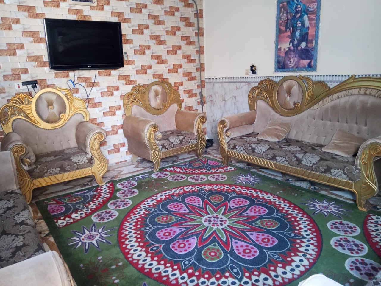 سلام عليكم
تخم 10 مقاعد للبيع 350 وبي مجال مكاني حي الحكيم ***********
