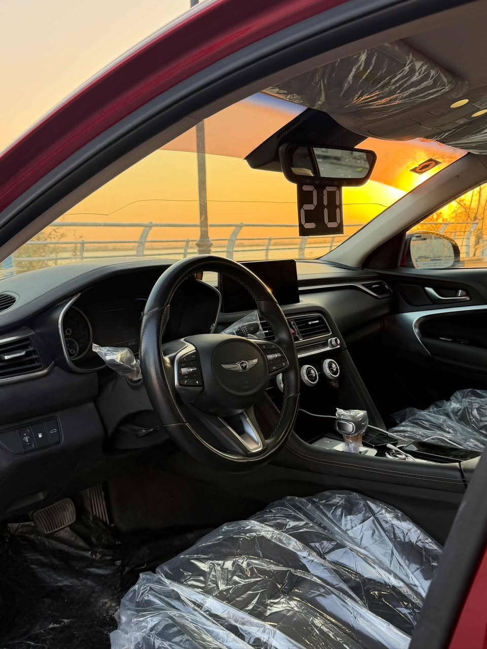 G70 2022
ماشي 30 الف ميل
حجم مكينة 4 سلندر 2000 توربو 
لون السياره دم الغزال مميز 
حادثها فقط جاملغ خلفي جهة اليمنى صبغ قليل
سياره كله ليبل واحد
سيارة جاهز مكينه كير حداديه تبريد على وضع لشركه مواصفات سبورت
رادار 360 درجة (امامي - خلفي -مراية)
كشنات تدفئة + تبريد + كهربائي
بصمه تشغيل عن بعد 
 بصمه ابواب
ستيرن هيتر
شحن وايرلس
‏Lexicon سيستم سماعات
بريك كهربائي
(EcO-Sport-Normal-Smart )وضعية القيادة
Auto Hold
بعد بيها مواصفات هواية
والسياره مناقصها برغي 
رقمها بصره معوقين سنة ونص تصير حره
وكاله بنفس اليوم 
مكانها بصره
السعر 210
***********
