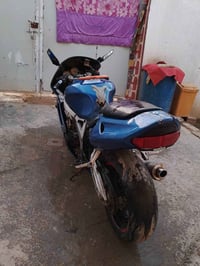 cbr919 • صوت بالمكينة • اوراق اصلية
