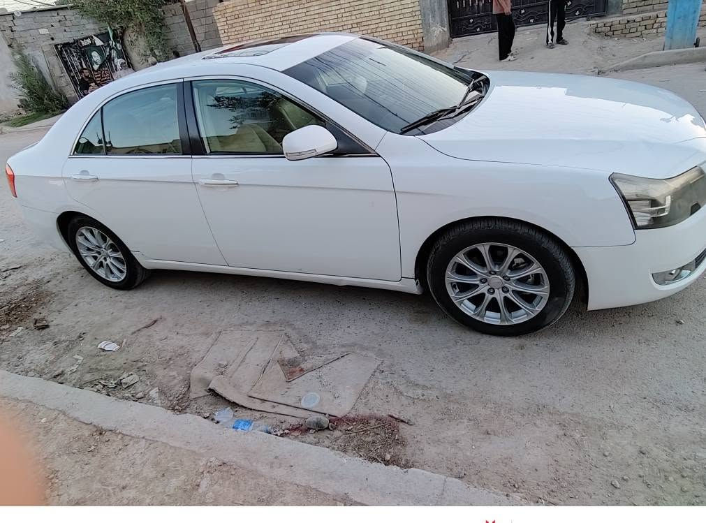 السلام عليكم

جيلي امكراند EC825 
مكفوله لاخياس ولا طخه ولاجاكوج من الدعاميه للدعاميه

محرك 2400 ميتسوبيشي المرغوب

كير اوتو وعادي

شاشة ايباد وكاميرا خرائط ويوتيوب

موديل 2013

كونترول 4 جامات كهرباء واوتو

سلايد

قفل مركزي ونظام سرقة

لايتات زينون واوتو وبك لايت ليد

كشنات جلد

تبريد مركزي امامي خلفي ثلج وتحكم بيانو وشاشة

السعر 88وبيها مجال بسيط
مكان السيارة بغداد
***********
***********
