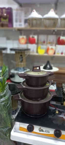 مساء الورد والياسمين وهلا وسهلا في معرض انوار الزهراء مسيب شارع البلديه مجاور ازياء جمانه هناك خدمه توصيل واتساب للحجز والاستفسار مراسلة ***********
