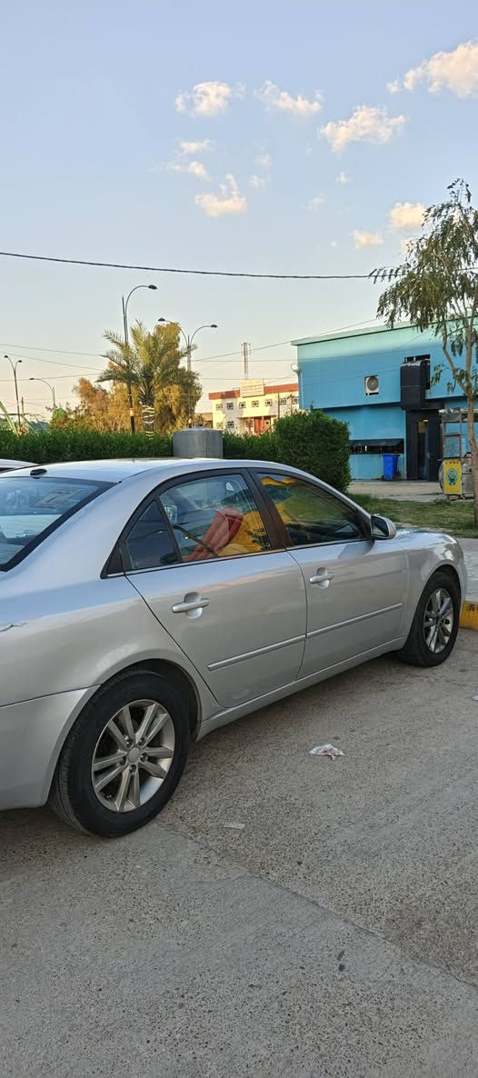 سوناتا 2006 للبيع 
محرك 2400  4 سلندر 
بطاقة بانزين ومشروع وطني تحويل ثاني يوم 
كشن كهربائي 
فتحة سقف
حدادية جديدة وبالشرط
تبريد ثلج 
محرك لا تبيخر لا صرف وبالشرط 
السيارة وارد امريكي بيها قطعة وحدة مع صبغ احزام جمالية فقط 
السعرر $86 وبيها مجال للشراي فقط
***********
