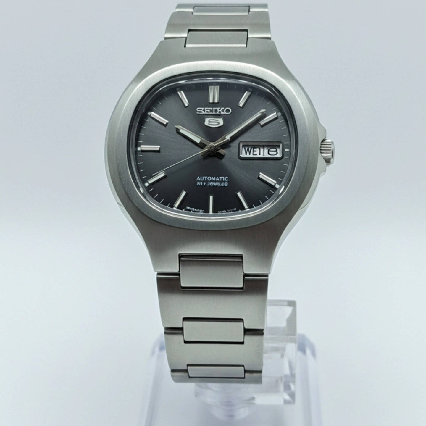 الاسعار مو نهائية
***********
