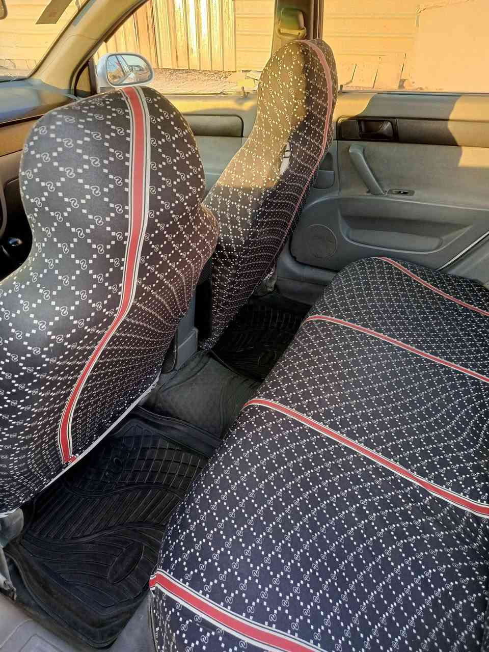 سلام عليكم اوبترا موديل 2012
خليجي رقم بصره مشروع وطني سنويه ساقطه 
مبدل بيه جاملغ وبنيد مكينه كير حداديه جديده 
تبريد ثلج السعر 65 شراي يخابر بالخدمه مكان السياره نجف 
***********
