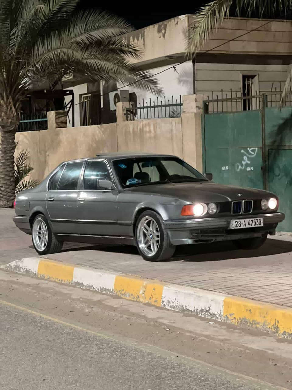 السلام عليكم ورحمة الله وبركاته
بي ام دبليو BMW موديل 91كير عادي

 730 رقم نجف  دولي  سنويه تنتهي سنة 2027
حداديه نص عمر يرادله ترتيب
 محرك وگير خير من الله
باتري جديد
ويل  Mحجم 18
الشراي يتصل
*********** 
مكان السياره بابل النيل 
سعر. 35 وبيه مجال
