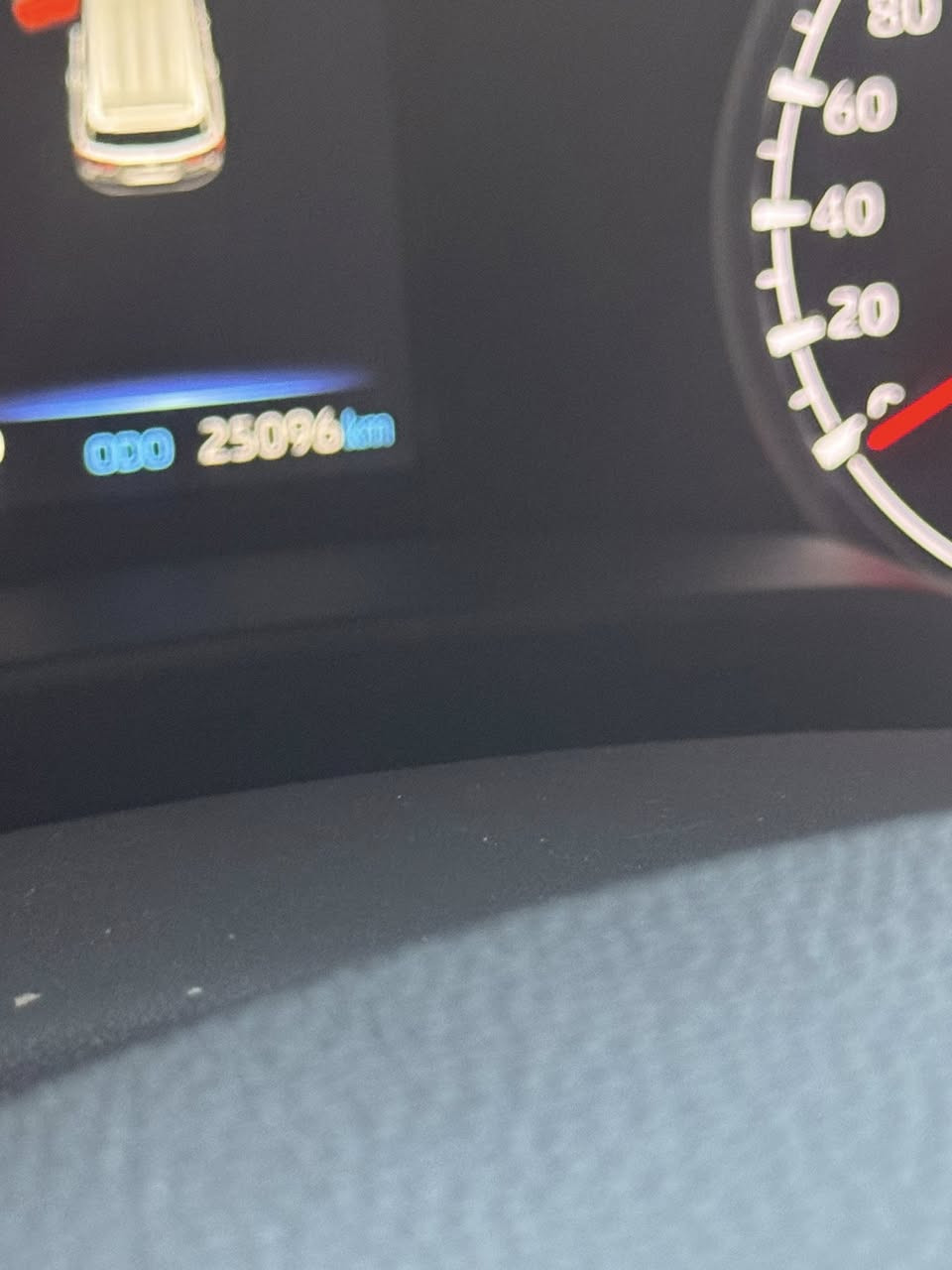 لاندكروز جكسارة ساز موديل 24 ماشية 25200 كم قابل للزيادة مغلفه مكانها بغداد السيدية
***********

